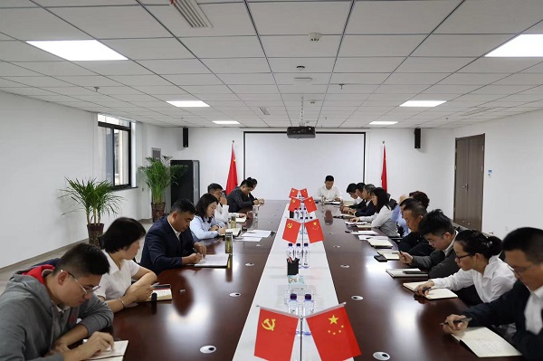 霍邱项目召开整个职工大会为冲刺四时度工作做带头部署